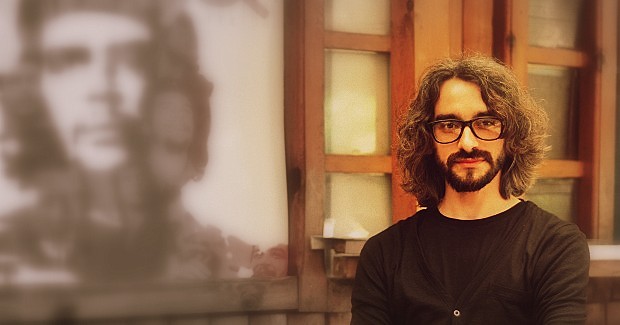 Апасиев: Кафе во студентско бифе е 60 денари, а во Собрание 6 денари