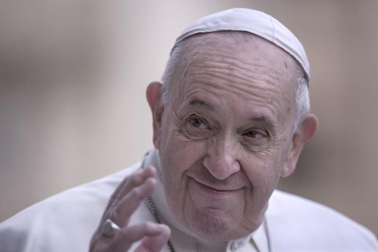 Изјава на папата Франсис која зачуди многумина: Подобро е да се биде атеист отколку да се оди во црква и да се мразат другите!