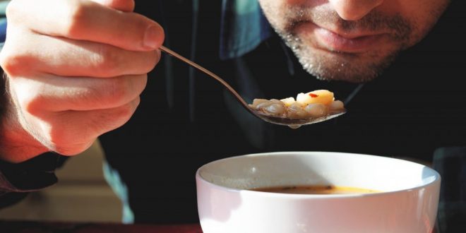 (ВИДЕО) 40. дена јадел само грав – Резултатот го виделе милион луѓе!