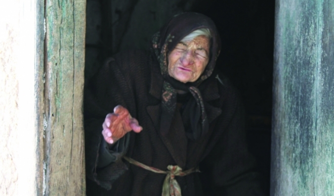 ИСПОВЕД на бабата што наследи ПЕТ МИЛИОНИ: Што ќе ми се пpоклетите пари – ми треба леб и вода