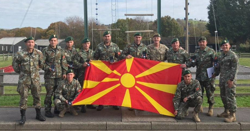 На воени лица ќе им се забрани да бидат партиски функционери