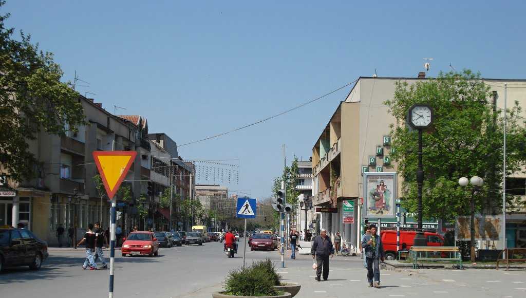 Кавадарчанец наседнал на измама и го олеснале за 6000 евра-Му се јавил”шериф од Америка”