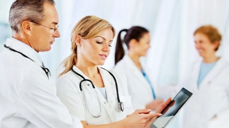 Лекарите бегаат од државата. „Нема да работам за 500 евра повеќе во Германија докторите зимаат и до 6000 евра“