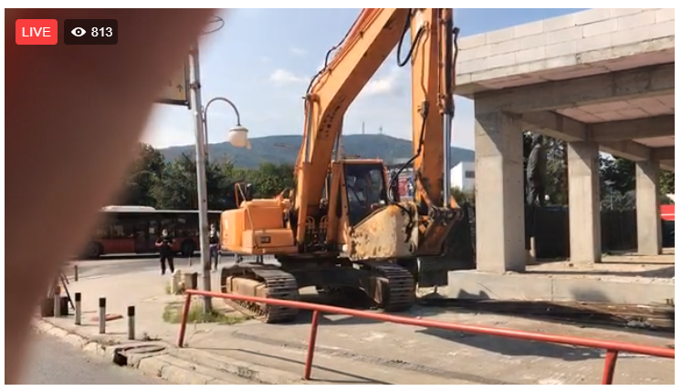 ВО ЖИВО : Рушење на дивоградбата кај Мавровка