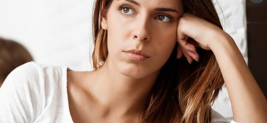 „Јас сум силна, непобедлива сум … но не сум среќна“. Текст што ќе го прочита секоја жена