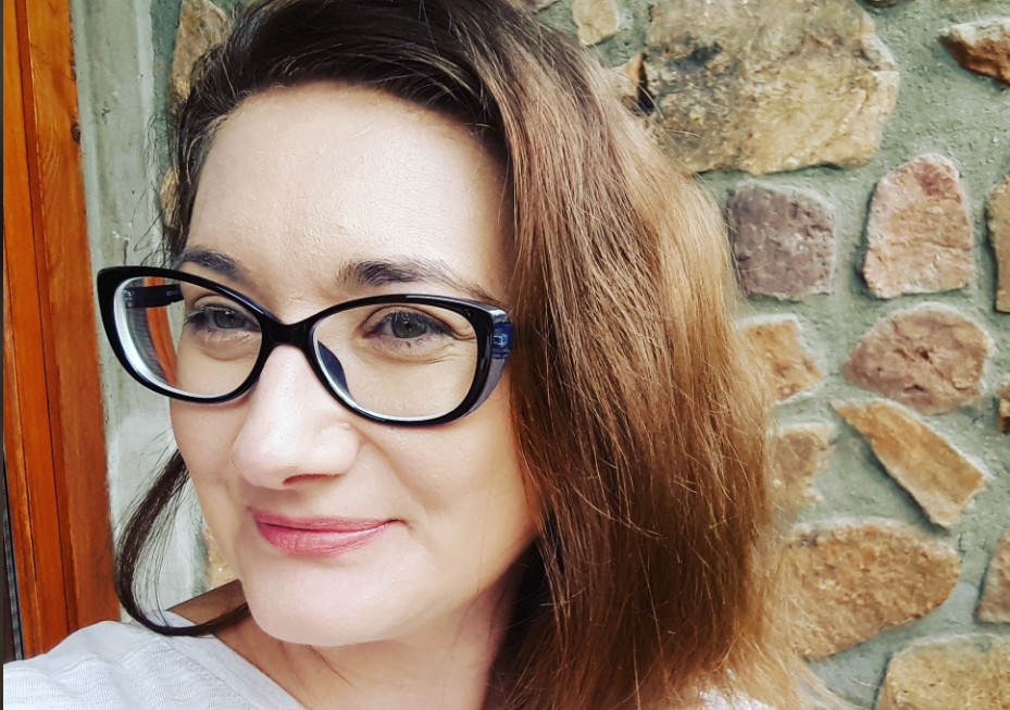 „Образованието е право, а не привилегија – Треба Вие да ни обезбедите компјутер и бесплатен интеренет за секое дете“