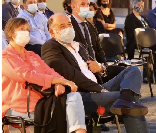 „Драго ми е што пишува Македонија на наградата, без никакви додавки и негации“