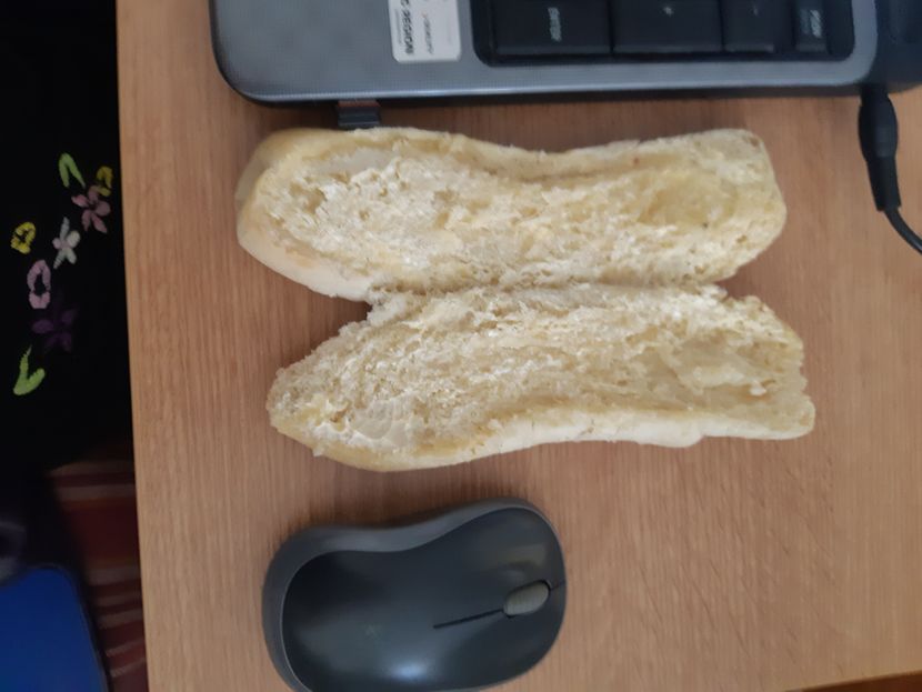 Добиваат намачкана кифла од 30 денари за ужина: Вака децата јадат во едно училиште