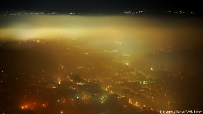 Од што да се чуваме ? Загаден воздух или Ковид-19