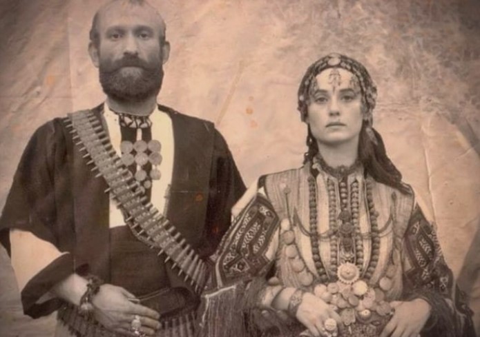 После Исус и Гоце Делчев, бугарите ги земаа и Актерите Владо Јовановски и Николина