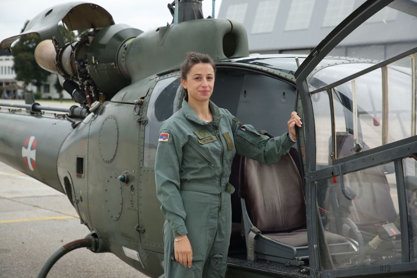 Лидија постигнува неопислив успех, но системот ја кочи затоа што таа е „жена во војска“