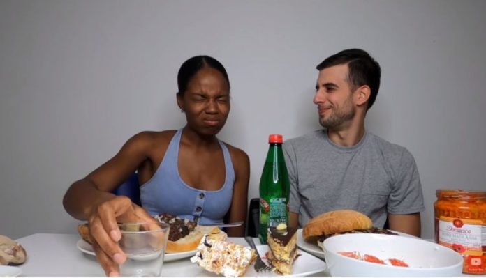 Балканец на својата сопруга Американка ѝ даде да испие ракија на „екс“: Нејзината реакција ги насмеа сите