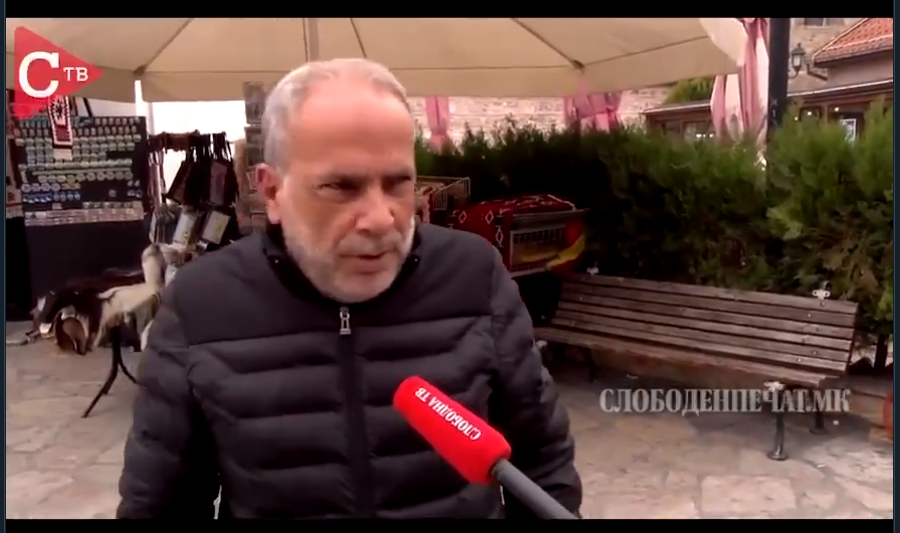 „Слушнете го чичко Албанец има една лекција од 30 секунди да ви одржи“