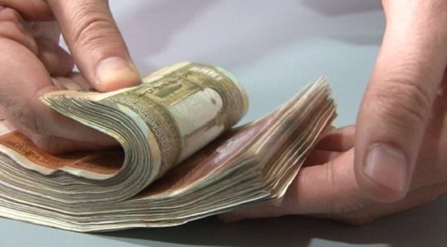 Банките започнаа со исплата на финансиската помош од Владата во износ од 6.000 денари