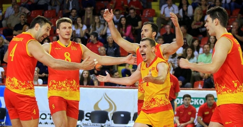 Може потфрливме во Ракомет, но во одбојка ја згазивме Турција