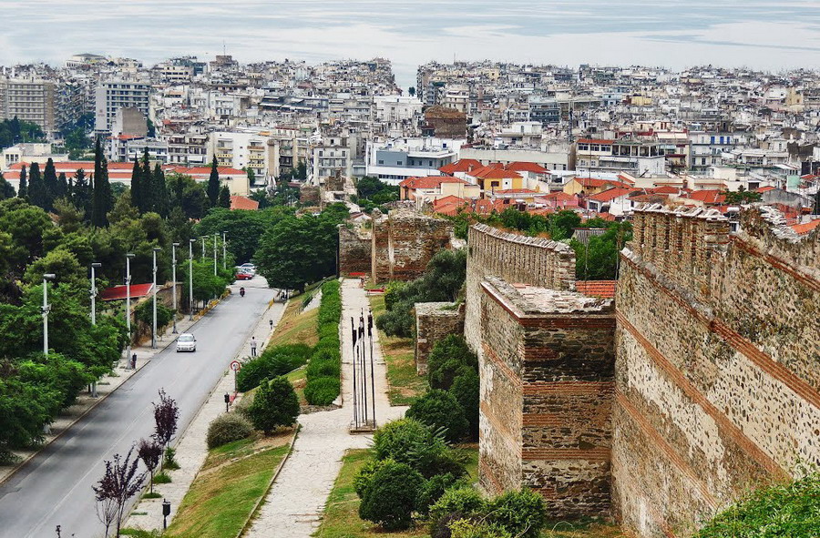 Среде Солун се свири песна за македонски војвода, ова е културна победа