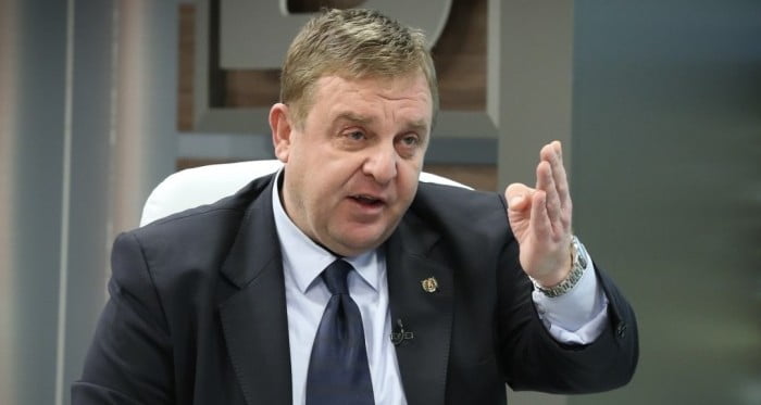 Каракачанов немало да ги спушти гаќите, не очекувајте да потклекне под притисок