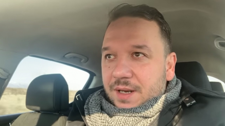 Гест за почит: Пратеник бесплатно ќе ги вози граѓаните: „Време е секој функционер да биде нормален, народски човек“