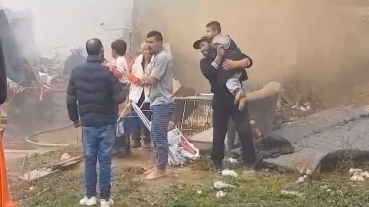 Изгоре зграда во Штип, 8 семејства останаа без кров на глава