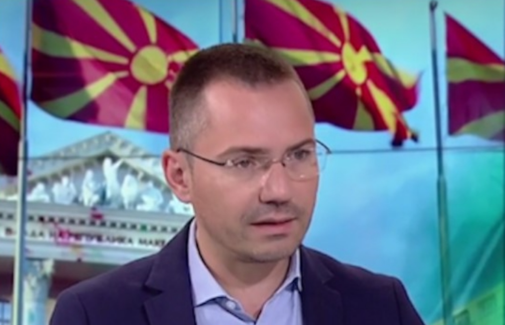 Џамбаски до Македонците: СО МАЛКУ ЌОТЕК, ЌЕ СТАНЕТЕ ДОБРИ БУГАРИ!