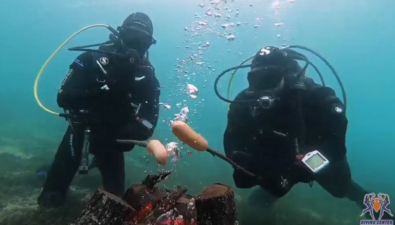 Охридските нуркачи и годинава запалија василичарски оган во езерото