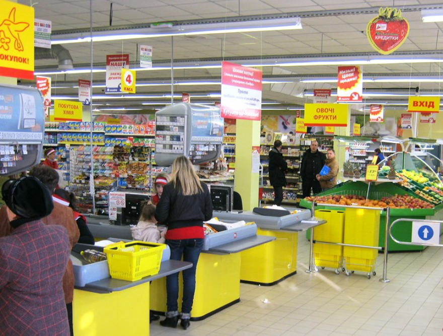 На полица една цена, на каса друга