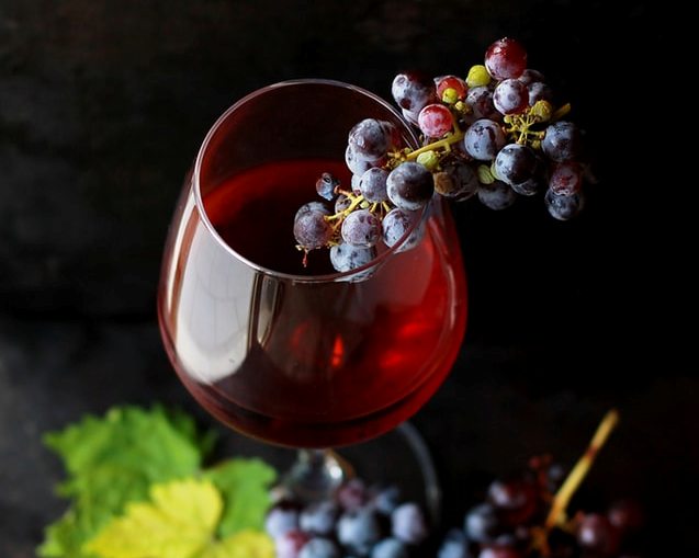 Ден на лозарите и градинарите, празник на виното, кој бил Свети Трифун?