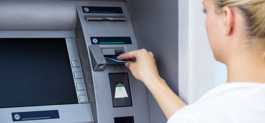 Банките не сотреа, сред криза заработиле 180 милиони евра!