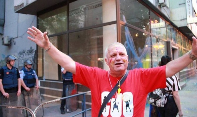 Навивам за Албанците, исечзнувањето на Македонците е мала жртва …