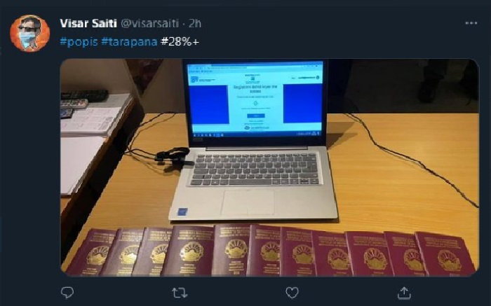 Попишувач cи cе пофалил дека штампа податоци од 11 паcоши (ФОТО)