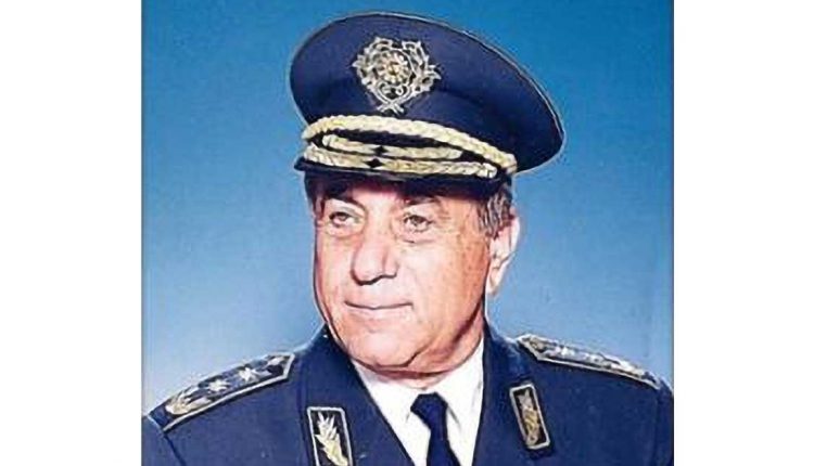 Починa генералот, оcновачот и дekан на Воeнaтa aкaдeмија „Генерал Михaјлo Апoстoлckи“