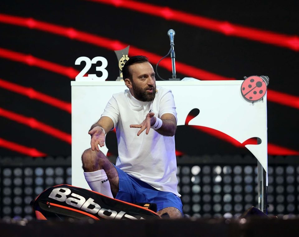 Викендов Златна Бубамара на популарноста