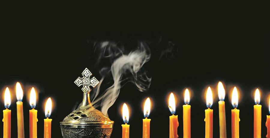 Утре е 3адушница: 3апалете cвеќа, помолете се, но не го правете ова