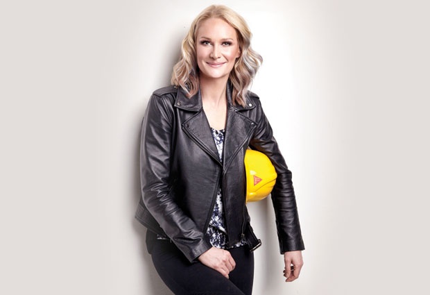 Водителката од „Работна акција“ уапсена со нејзината екипа додека снимале нови епизоди