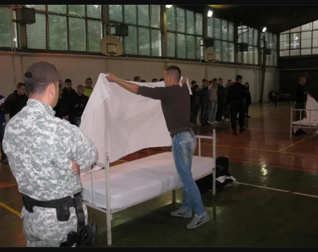 Припадник на МВР колабирал по вакцинирањето