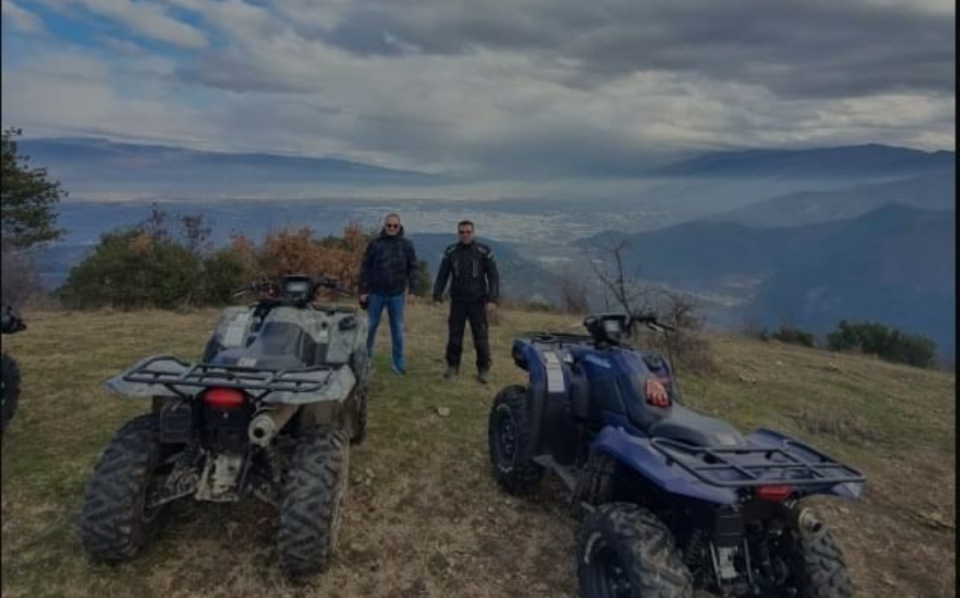 Интелектуалците дома, простотилак ја води државата, Воени профитери, празни зборови, арамилак, сиромаштија