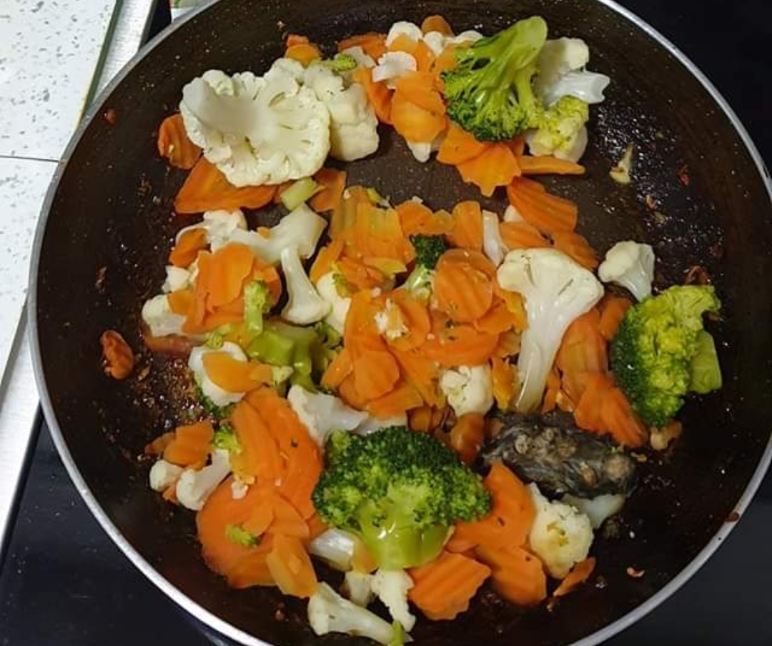 Одвратно! Граѓанин нашол глушец во замрзнато пакување од Ројал микс!