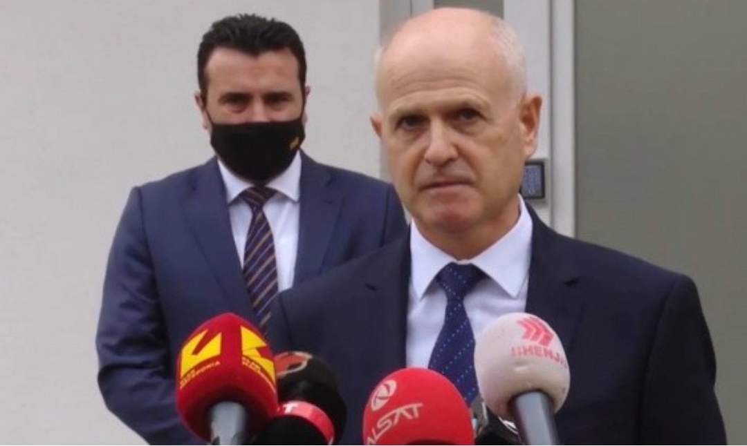 Пауновски и натаму пркоси: Цел ден не му кревал телефон на 3aeв