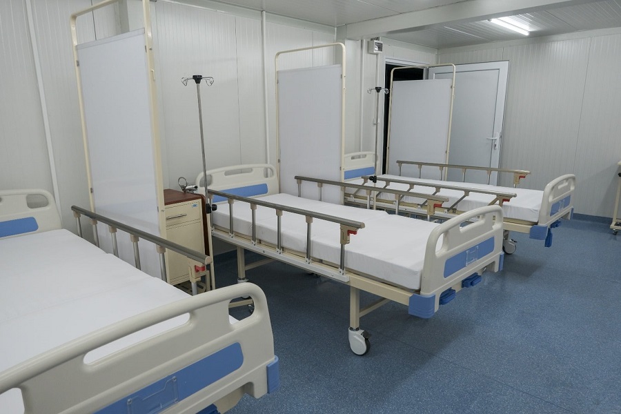 Избеган пациент од модуларната болница во Штип пронајден мртов после еден час