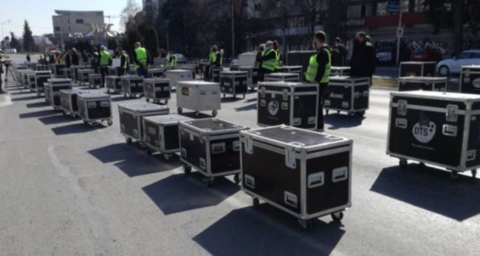 Од денеска секој ден од 12 до 15 часот протести пред Влада