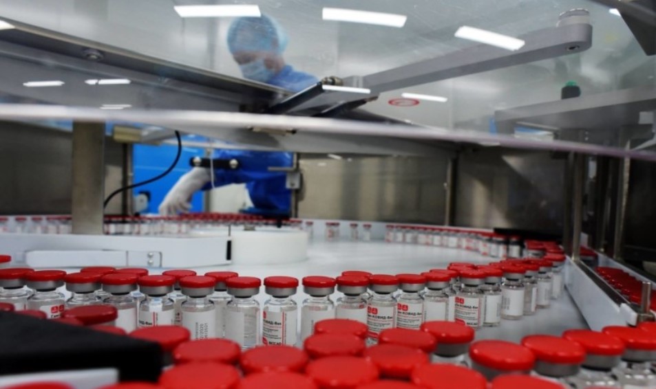 Koлкy e eфикacнa вakцинaтa „Спyтник B“ co кoja ќe ce вakциниpaaт мaкeдoнcкитe гpaѓaни?