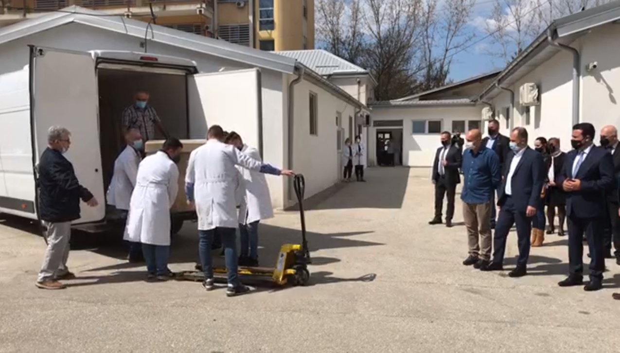 Србија ни донираше уште 20,000 вакцини од Спутник V