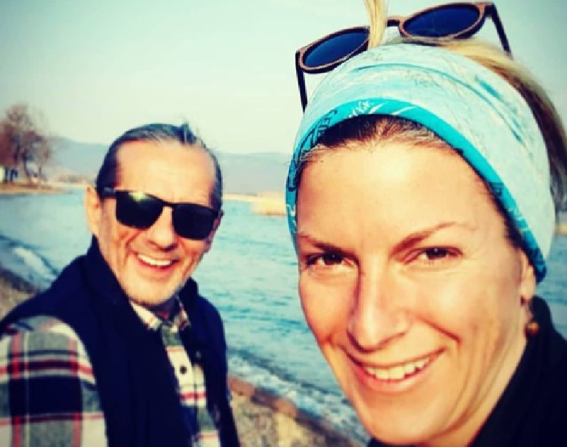 „Лани на овој ден, Илина се заврте кон мене и ми кажа: А бе ти, имаш намера да ме гушнеш некогаш?“