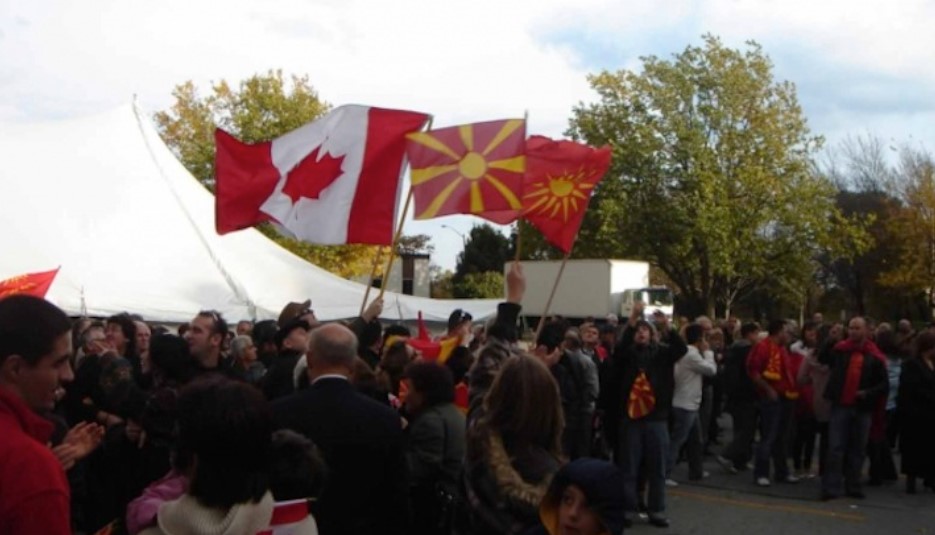 (Фото) Неверојатно откритие во Kaнада: 100-тици попишани во далечната 1911 како Македонци кои говорат македонски јазик