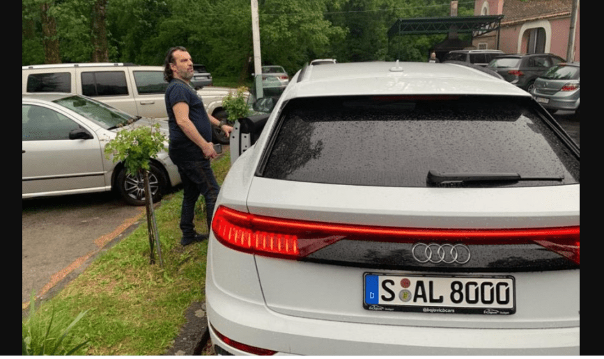 Аца Лукас доби подарок: „Ауди“ од 110.000 евра!