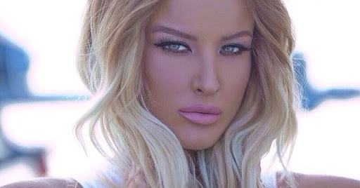 (ФОТО) Пејачката Туна стана мајка по втор пат