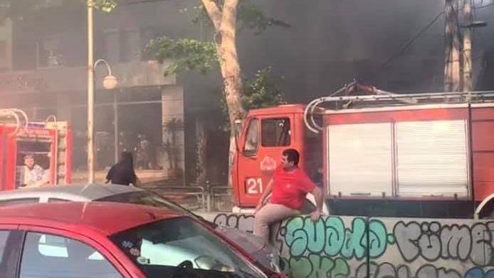 Пожар во неколку објекти на улиците „Цветан Димов” и „Ремзи Хоџа” во Скопје, нема жртви