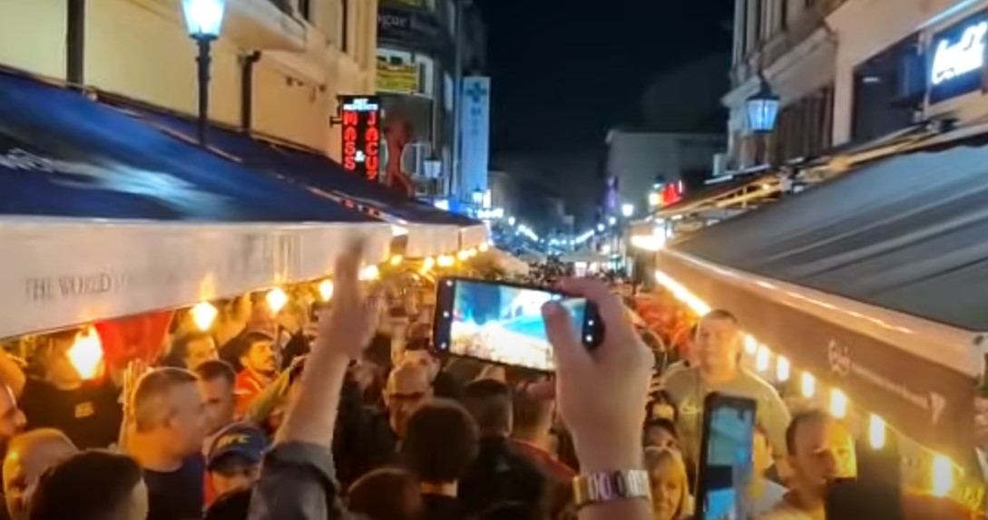 (Видео) Фалангата го ocвојува Букурешт – ечи химната!