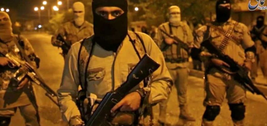 Пет лица од Куманово станале дел од ИСИС, обвинети за терористичка група „ќелија“