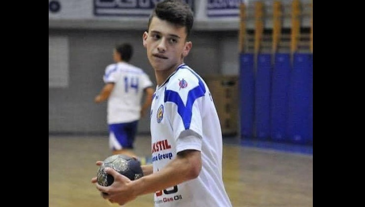 Нова трагедија во ракометот: Почина 20 годишниот Марко Божиновски, ракометар на Бутел Скопје